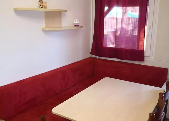 F96 Terme Olimia, Aqualuna Kamp Natura Card Included Year Apartment Podcetrtek